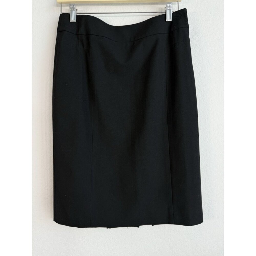 Ann Taylor Loft Back Pleated Skirt‎ Women’s Side Zip Knee Length Size 4 Black